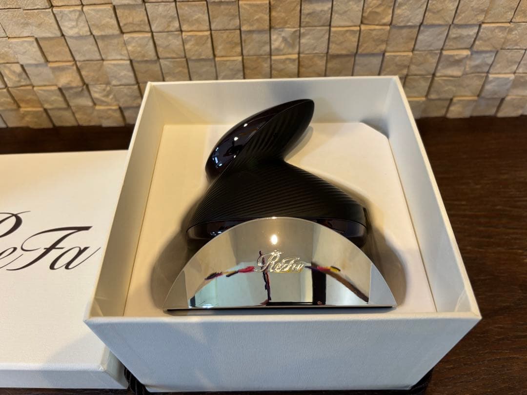 ReFa ビューティックヘッドスパ　ブラック未使用