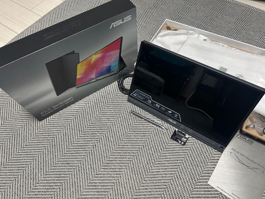 ASUS ZenScreen MB16AC 15.6インチ