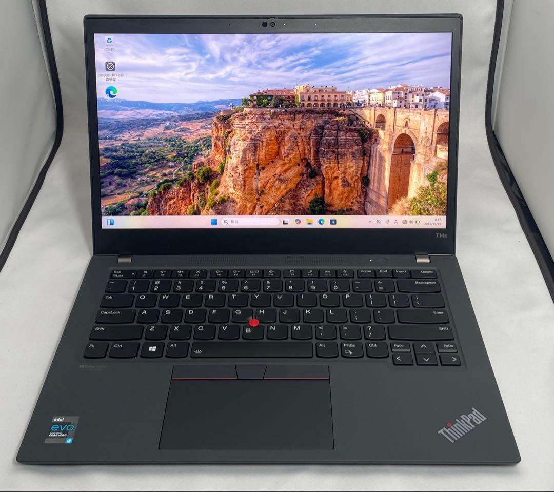 ThinkPad T14s gen2 i5-1145G7 16GB だめ￼4k