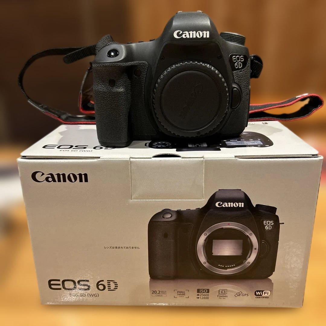 美品　Canon EOS 6D デジタル一眼レフカメラ　シャッター回数少なめ