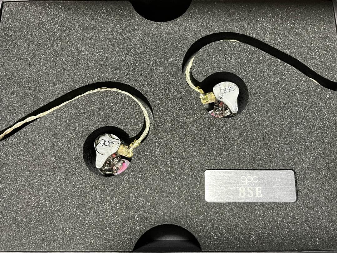 じ*ん様 qdc 8SE (値下げ相談可、即購入OK)