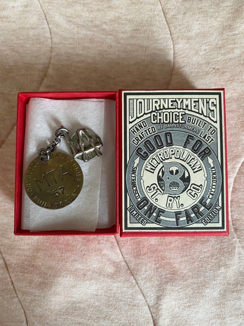 バーンストーマーズ　ラペルピン　おまけ付き