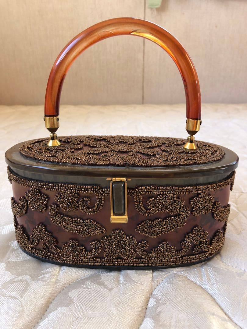 ヴィンテージ　ルーサイトバッグ　ビーズ