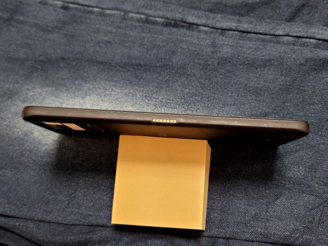 LUCA TE083M3N1-B 8インチ タブレット 動作確認済み