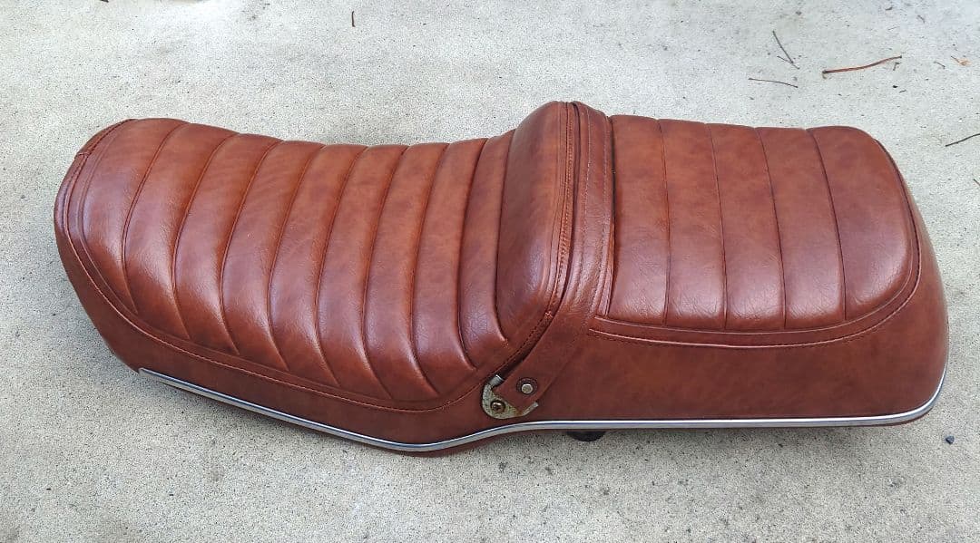 ホンダ　CB750C エクスクルーシブ　純正シート　極上品