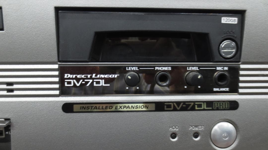 EDIROL DV-7DL ハードディスク計４個付きモニターセット