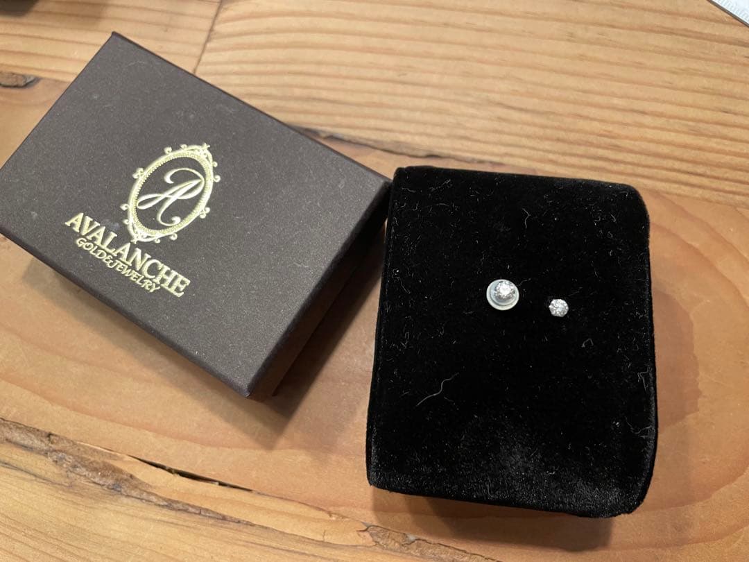 AVALANCHE ダイヤ ホワイトゴールド