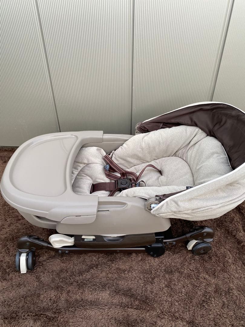 【美品】Combi コンビ ネムリラ BEDi Long スリープシェル EG