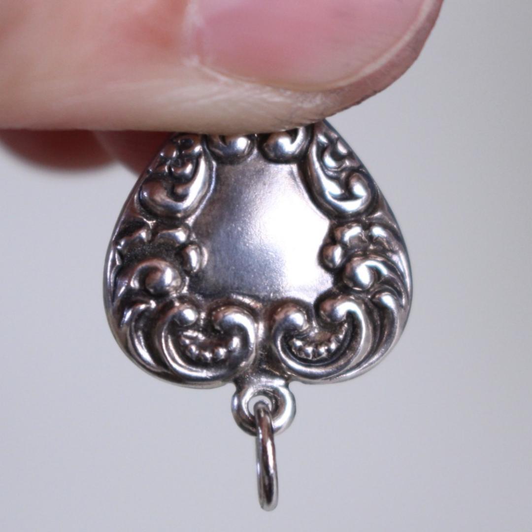 30s　スウィートハートジュエリー　パフィハート　シルバー 波　渦巻　NAVY