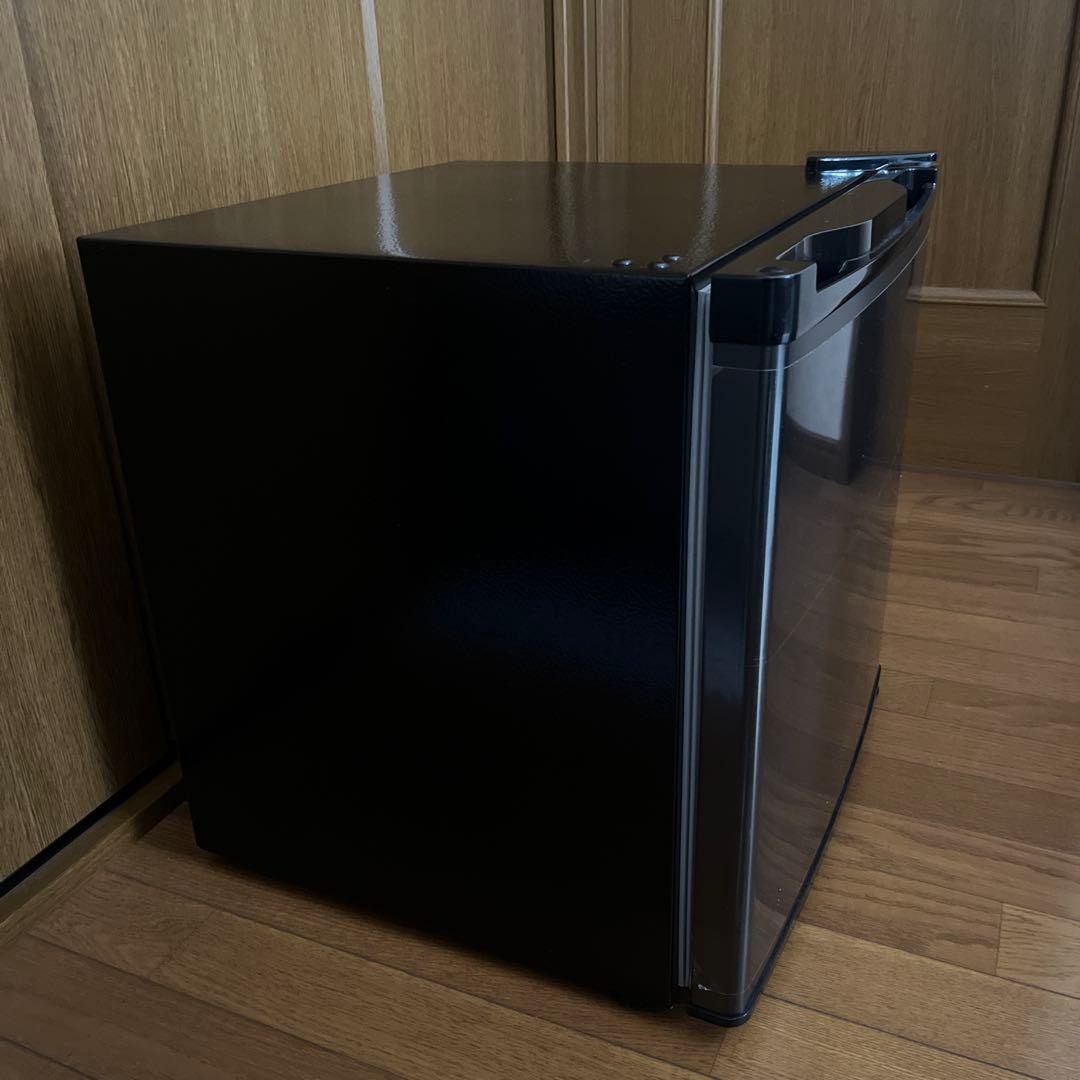 コンパクト ブラック冷蔵庫