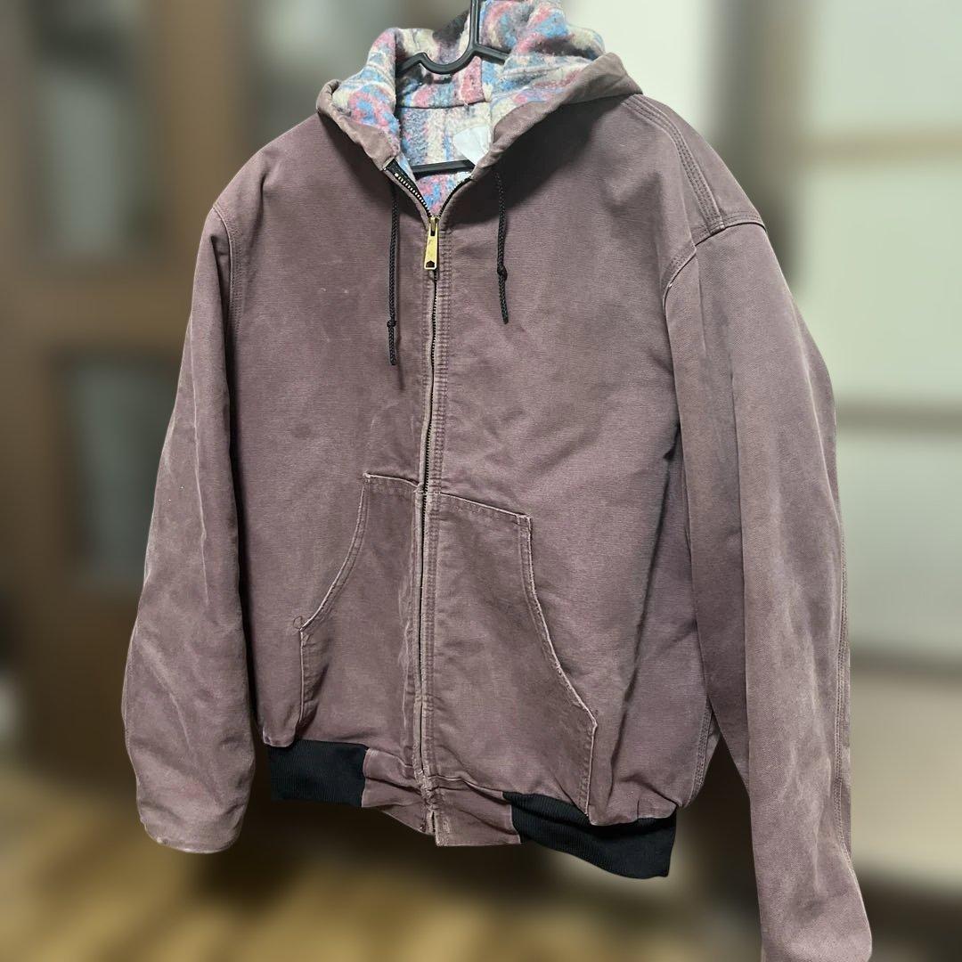 Carhartt フード付きパープルジャケット