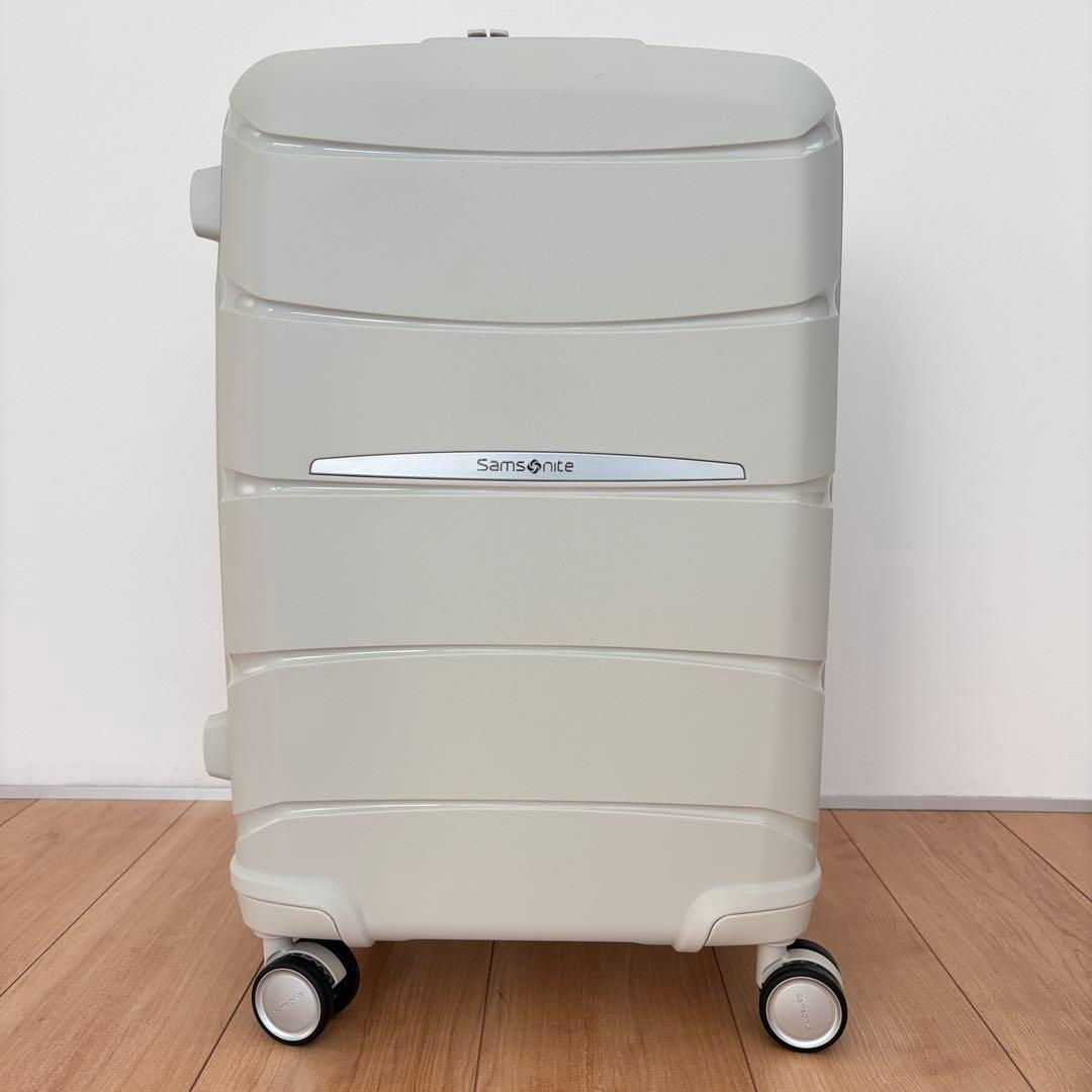【新品】 サムソナイト Outline Pro Carry-On Spinner