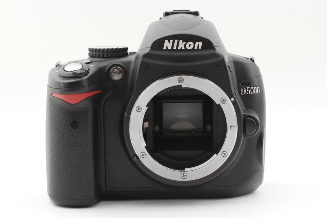 Nikon D5000 デジタルカメラ AF-S 18-55mm レンズキット