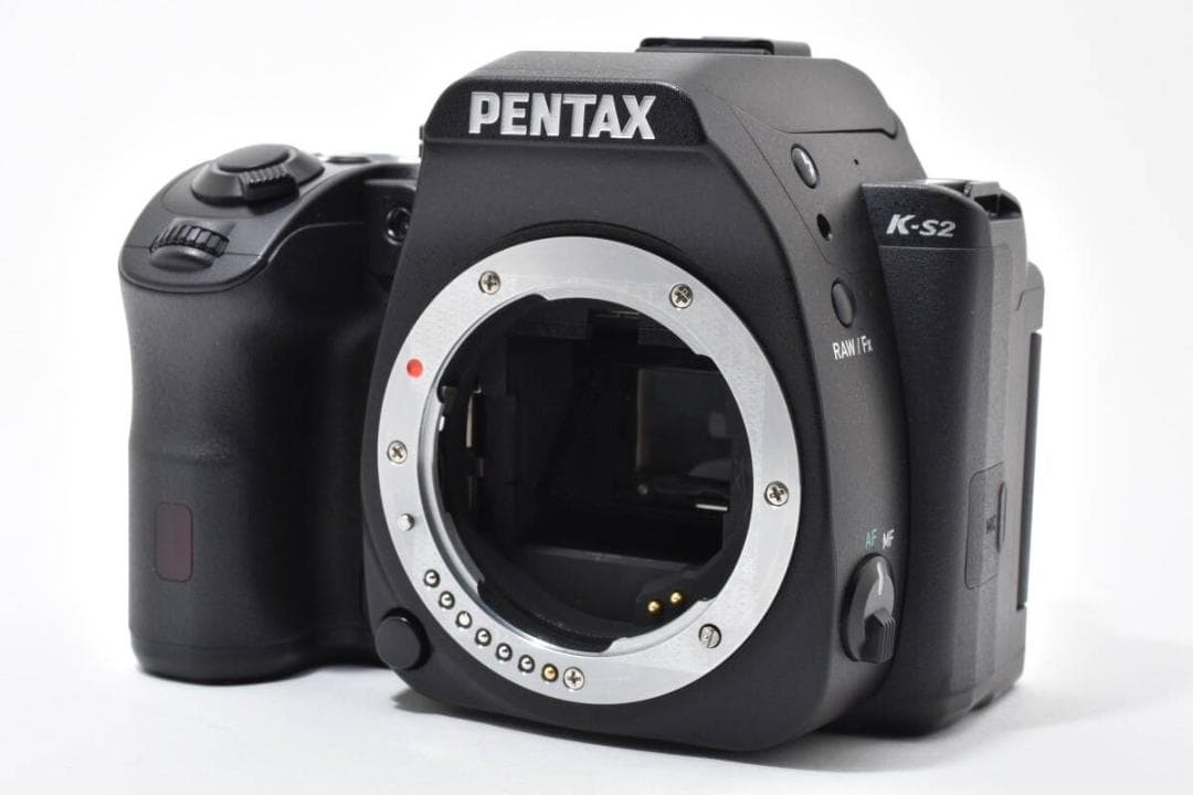 ★軽量コンパクト一眼/難あり★ PENTAX ペンタックス K-S2 ボディ
