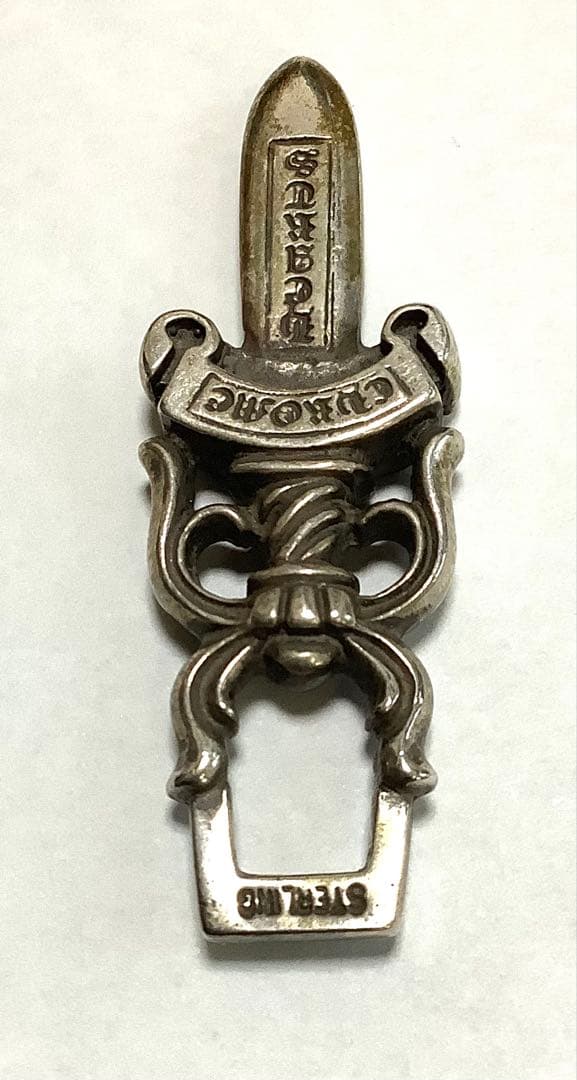 CHROME HEARTS ダガー ペンダント