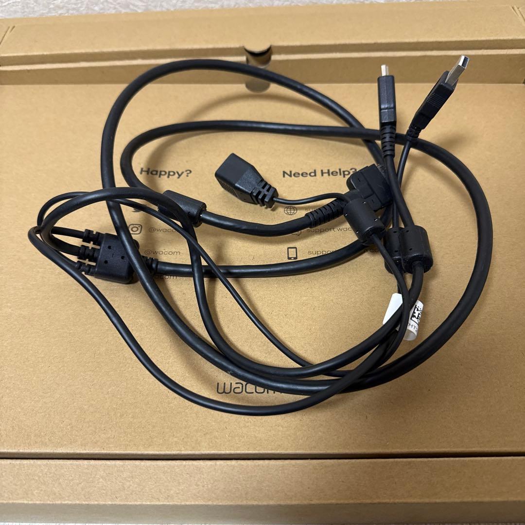 Wacom Cintiq 16 液晶ペンタブセット USBハブ付き