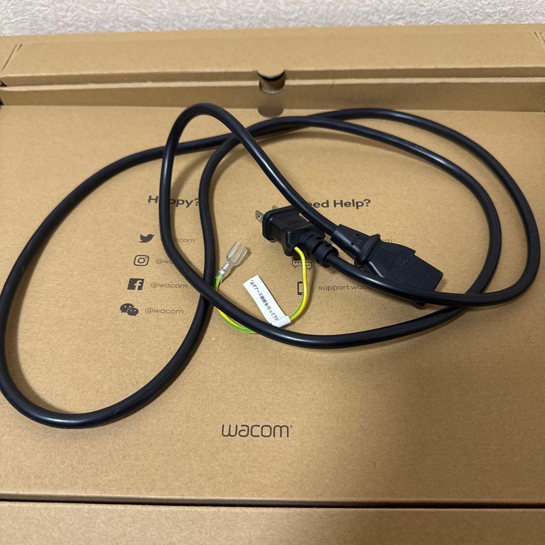 Wacom Cintiq 16 液晶ペンタブセット USBハブ付き