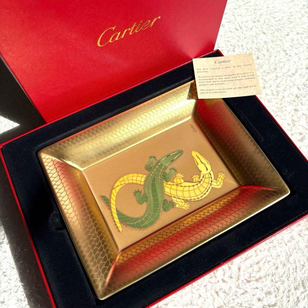 【非売品・希少】未使用保管品　カルティエ　トリンケットトレイ　専用箱