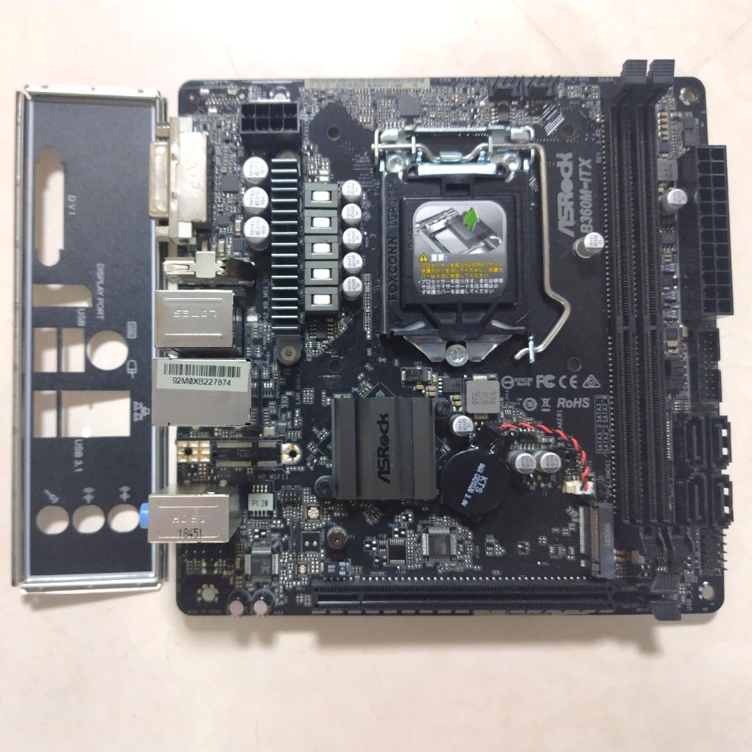 マザーボード 　ASRock B360M-ITX　LGA1151　8／9世代 ㉒