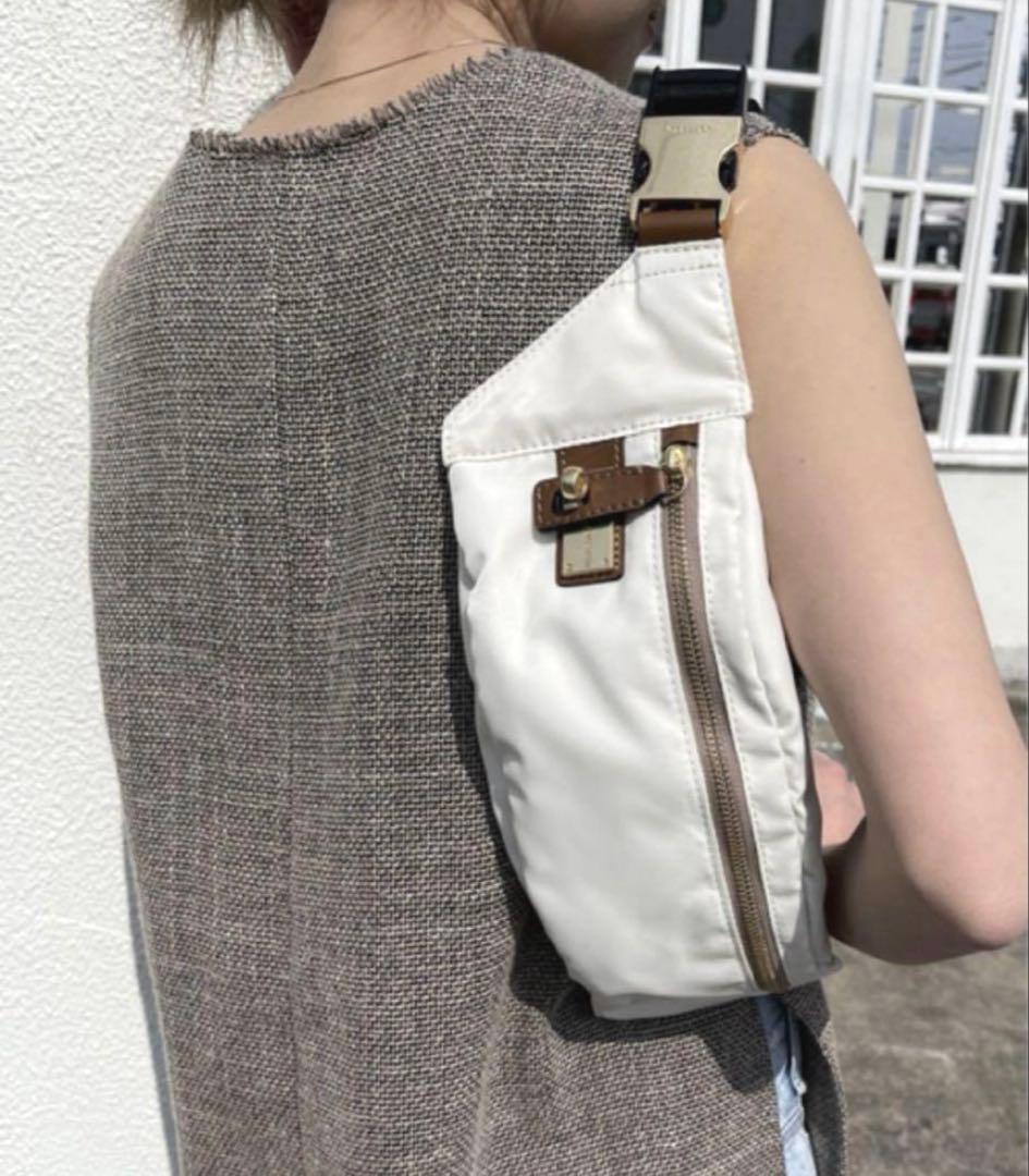 ORSETTO オルセット ナイロンボディバッグ ホワイト