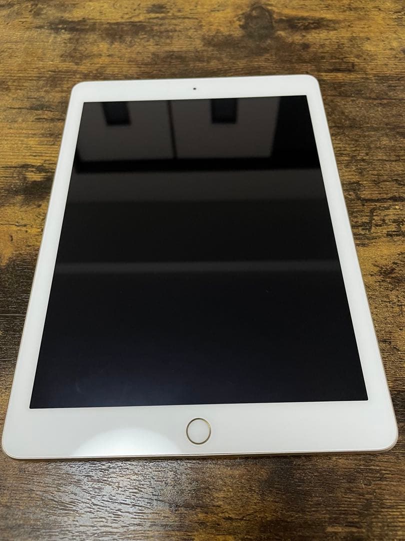 iPad 第5世代 32GB ゴールド