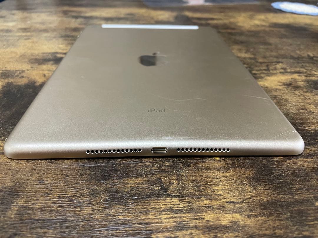 iPad 第5世代 32GB ゴールド