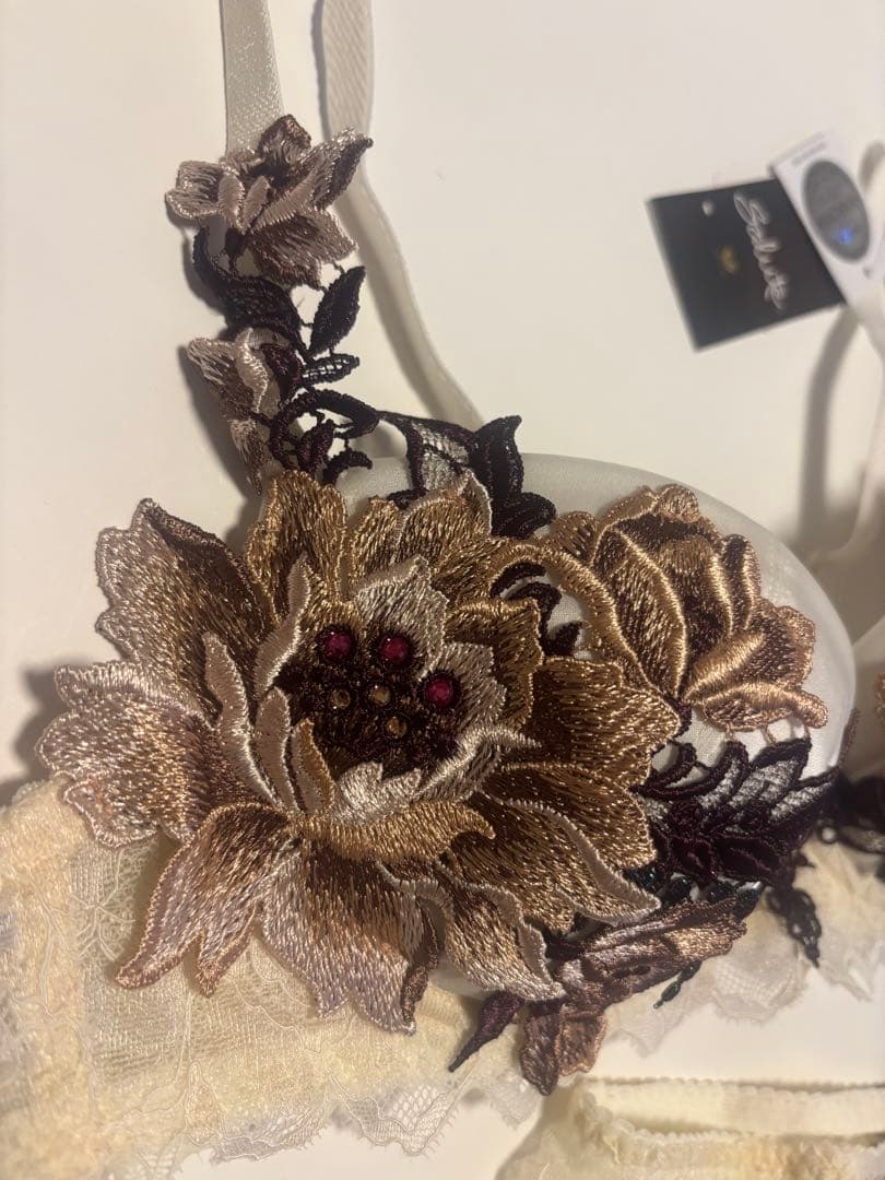 ワコール サルート B70&ボーイM &ソングM IV