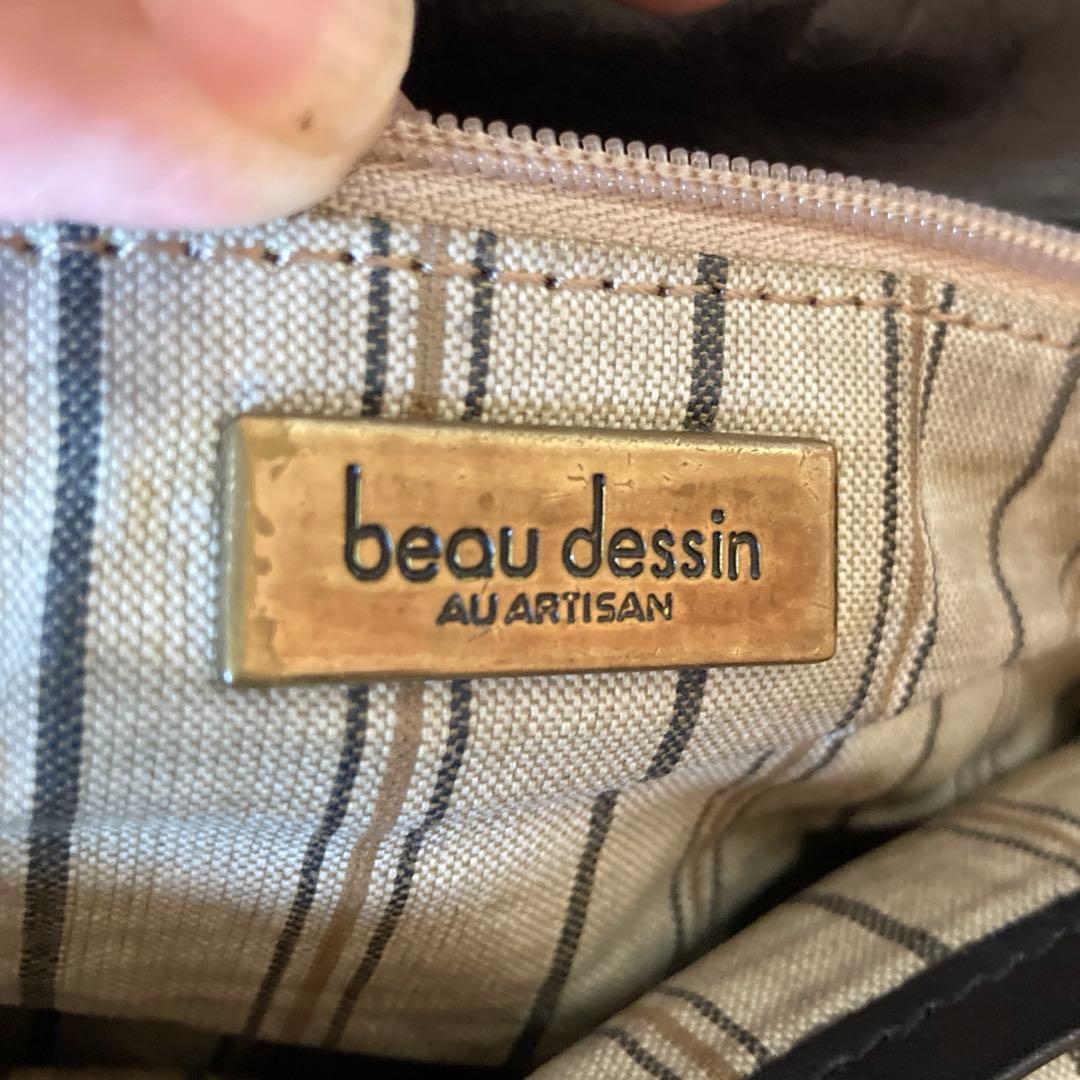 ボーデッサン　ボーデッサン beau dessin メッセンジャーバッグ