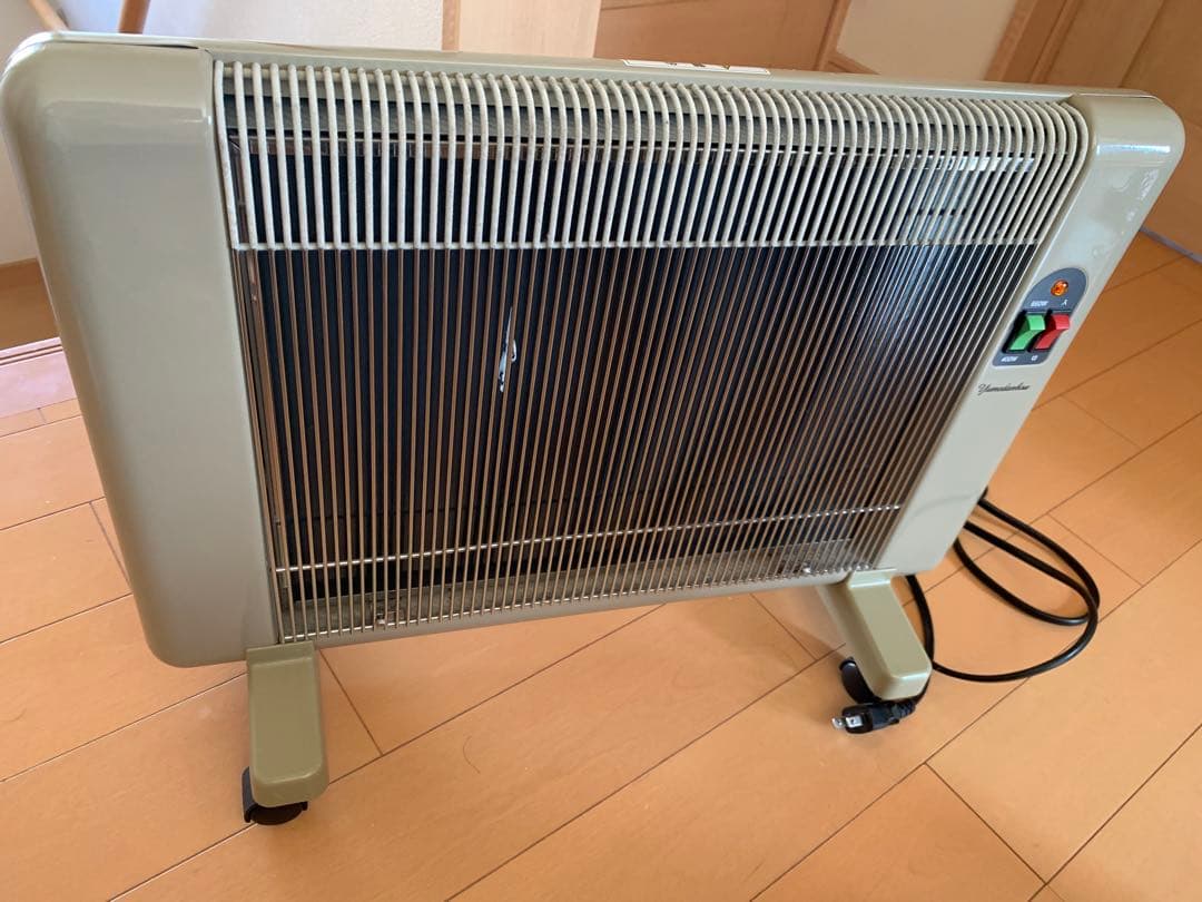 [値下げ後]ポカポカ遠赤外線暖房器　夢暖望 660型H 【日向ぼっこの心地良さ】