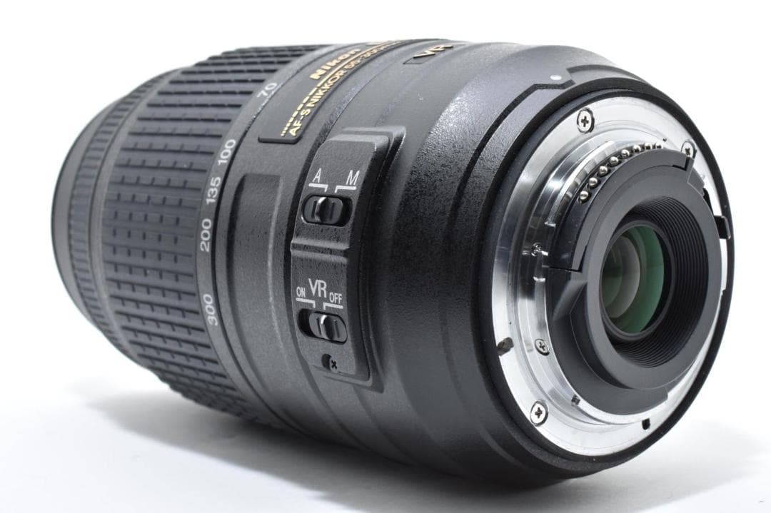 美品ニコン NiKon AF-S 55-300mm ED VR 望遠ズームレンズ