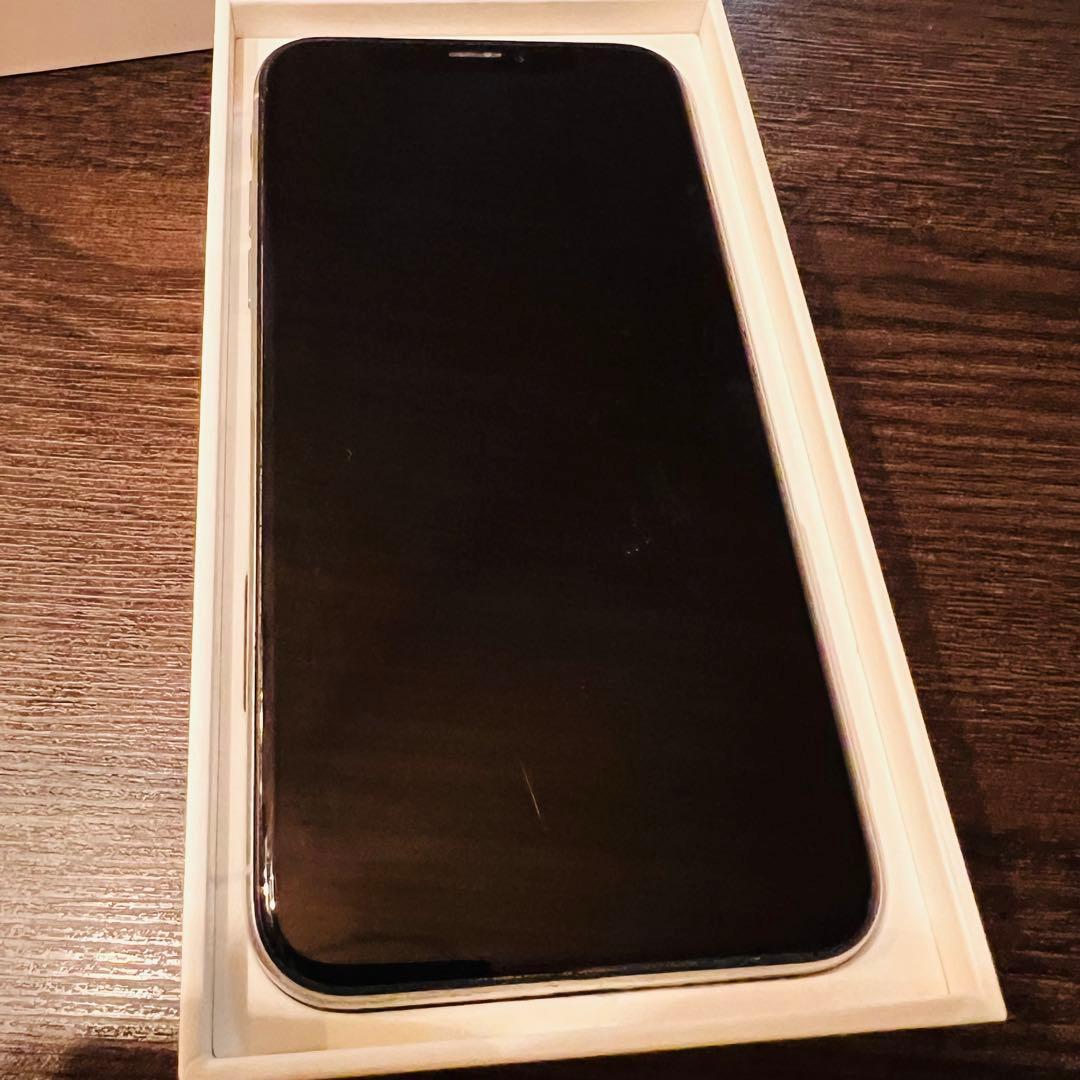 iPhone X 64GB 本体 SIMフリーデータ消去オプション込み