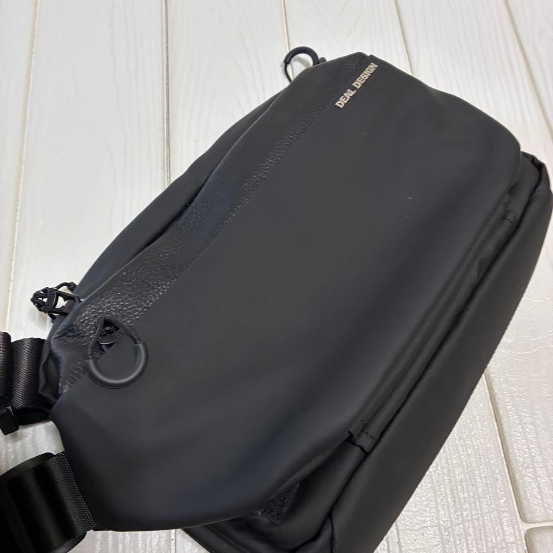 DEAL DESIGN ループタイ　ボディバッグ　セット　ゆうも