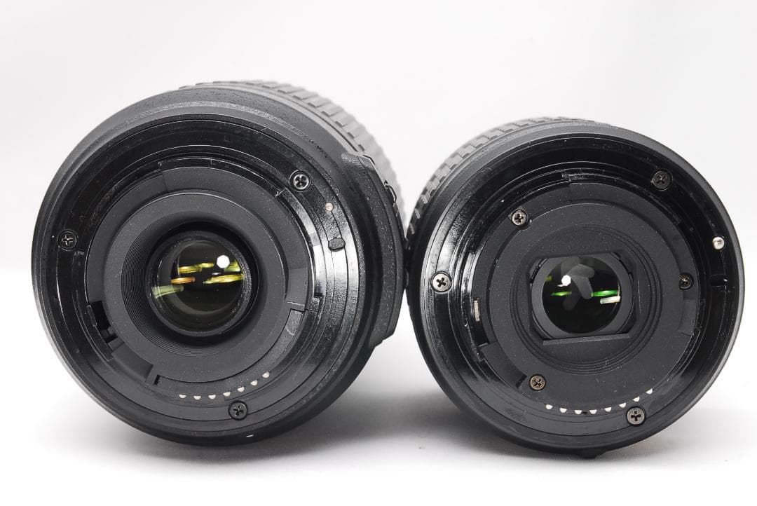 Wレンズキット Nikon D5600 美品 一眼レフ バック付 初心者おすすめ