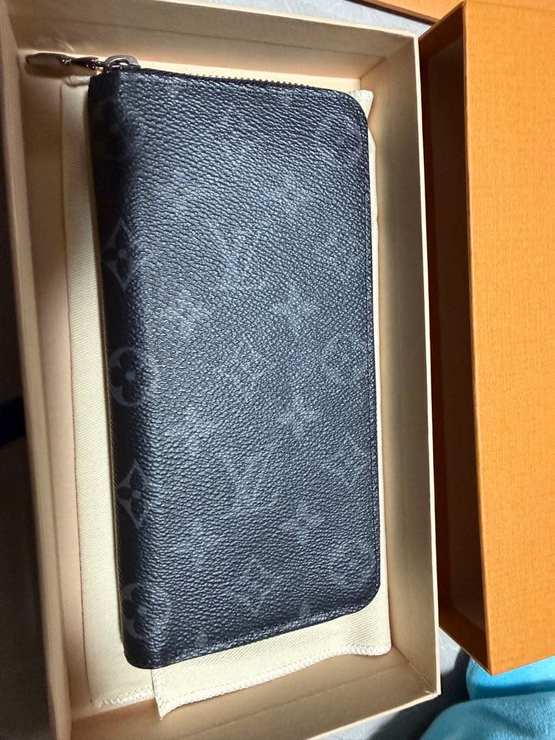 ジッピーウォレット・ヴェルティカル ルイヴィトン　メンズ長財布