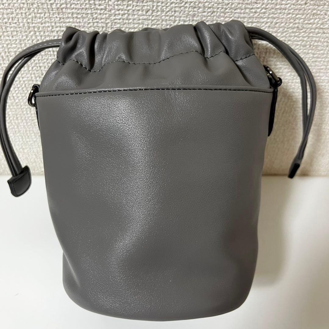 【新品】ロンシャン ル プリアージュ エクストラ XS バケットバッググレー