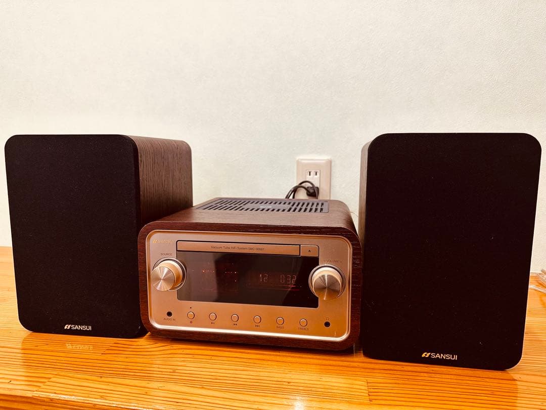 サンスイ 真空管ハイブリッドアンプ搭載CDステレオシステムSMC-300BT