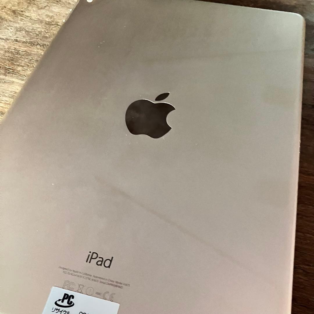 【美品】iPad Pro 9.7インチ 32GB シルバーWi-Fiモデル