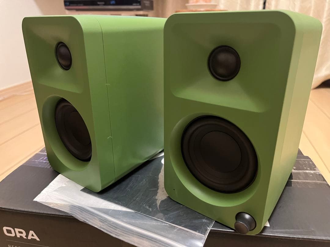 kanto ORA グリーンスピーカー
