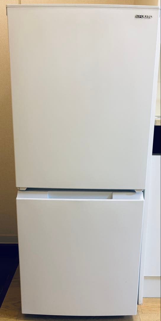 即購入OK!最終値下げ！シャープSHARP152LどっちもドアSJ-D15K-W