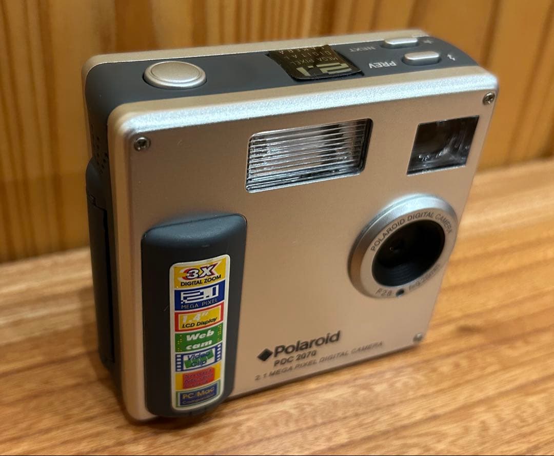 Polaroid PDC2070 動作確認済み　デジタルカメラ