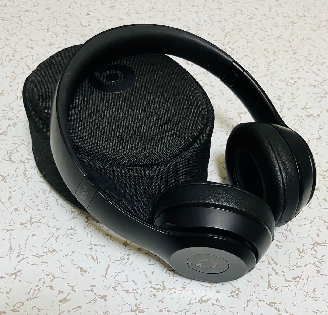Beats Solo3 Wirelessヘッドホン、ブラック