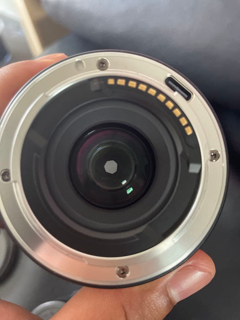 AF 20mm f/2.8 STMレンズ nd フィルター付き