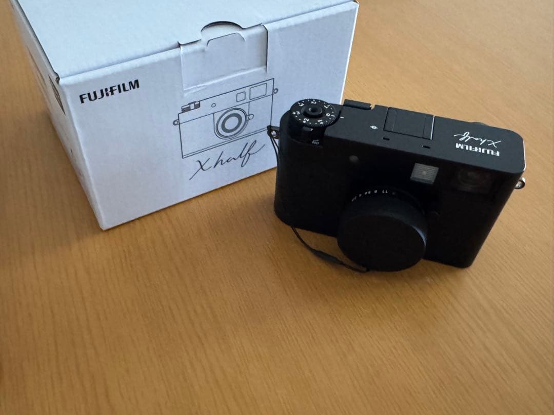 FUJIFILM X-HF1　ブラック X half ブラック