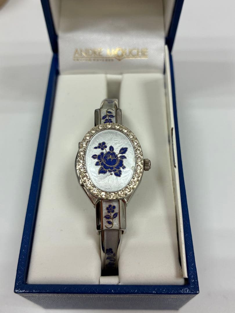 André Mouche レディース花柄時計