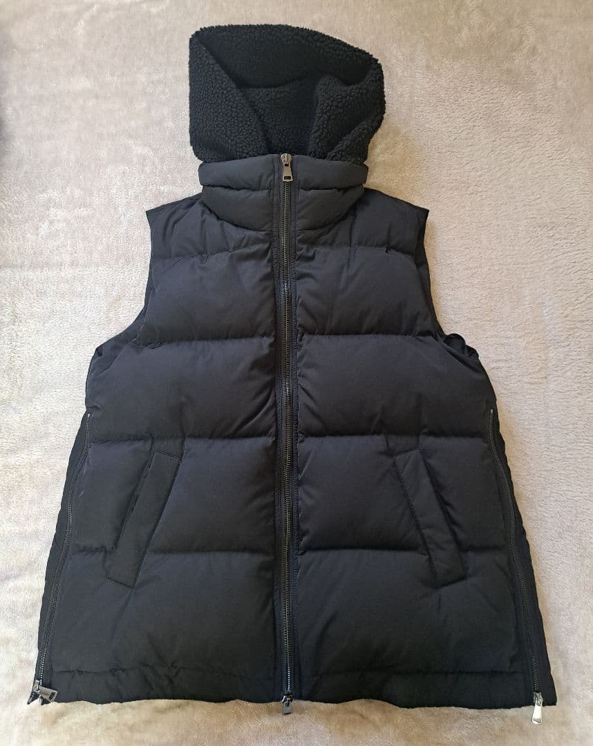 【LOU ANDREA/ルーアンドレア】２WAY DOWN VEST　ブラック