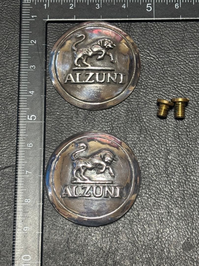 ALZUNI バッファロー　シルバー950コンチョ　 2個セット！