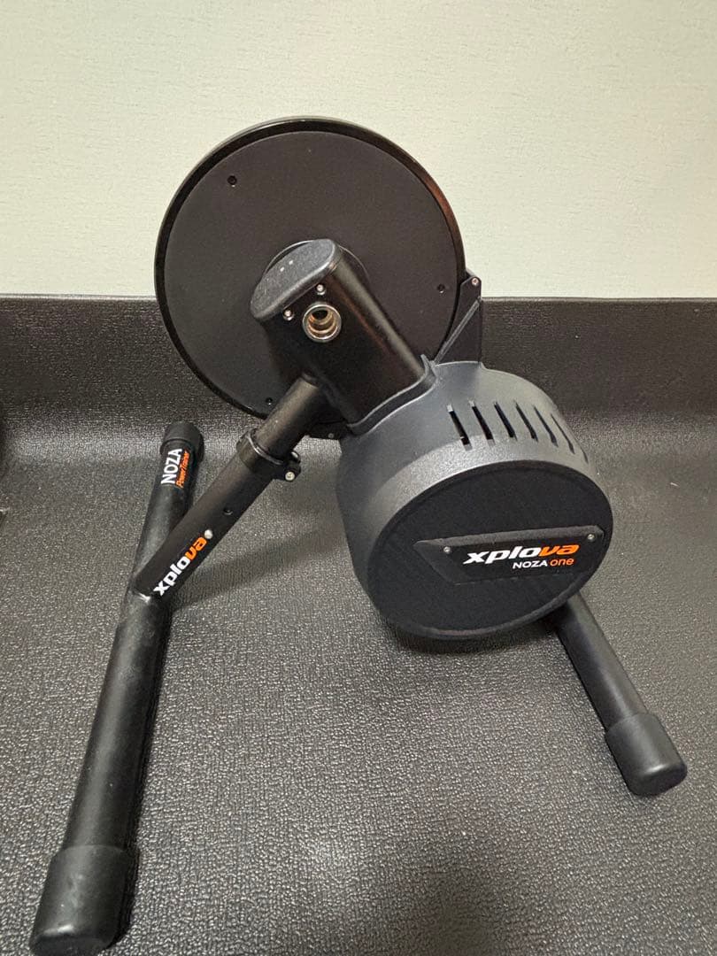 xplova NOZA ONE ローラー台