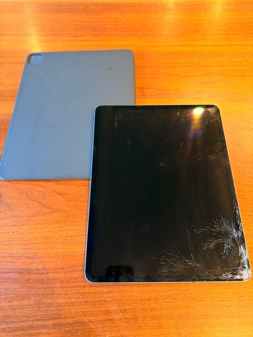 iPadPro 12.9in セルラー 256GB スペースグレー 画面割れ