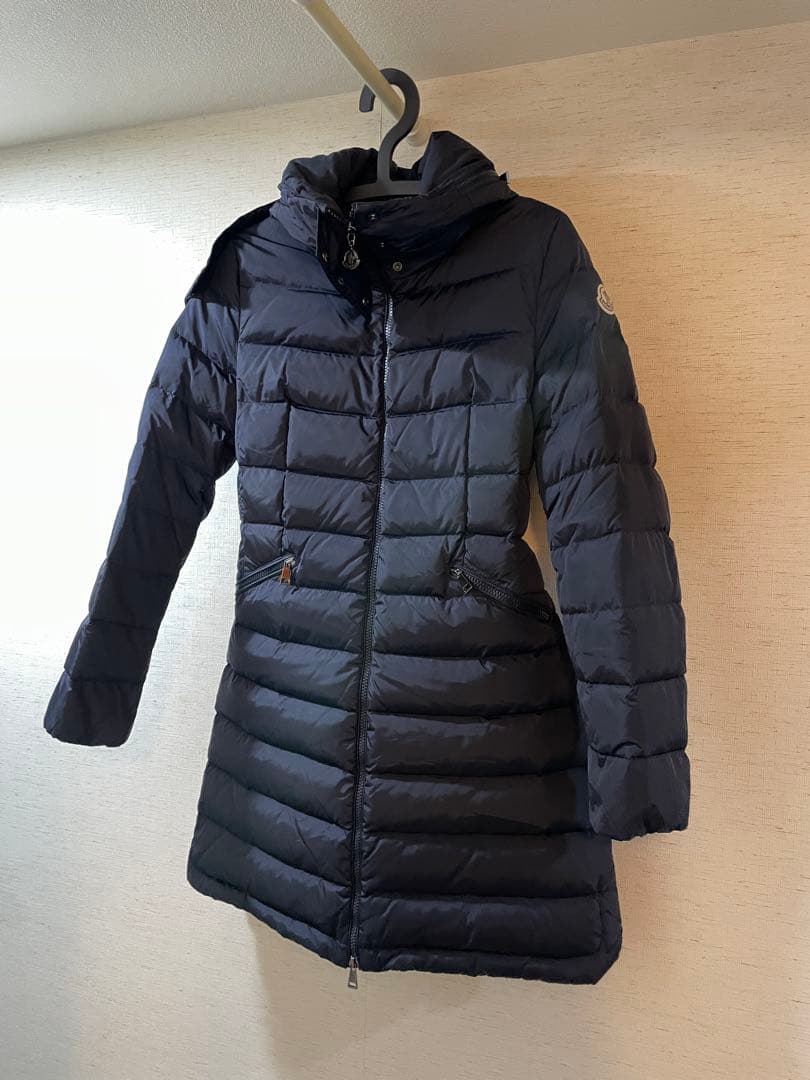 ぴ*き様 モンクレール　ネイビー フード付き ダウンジャケット