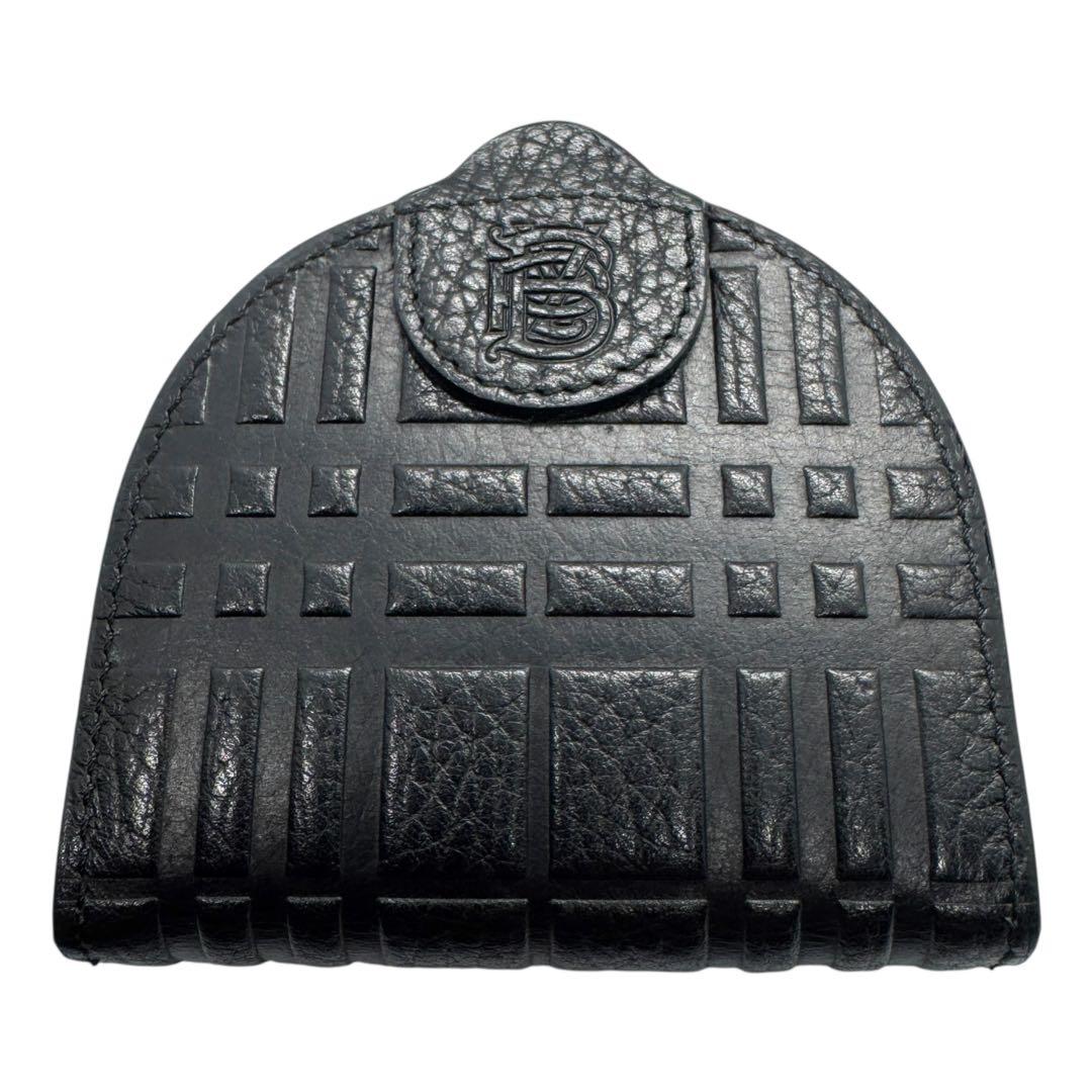 未使用 バーバリー エンボスチェック レザー ケース やユニセックス